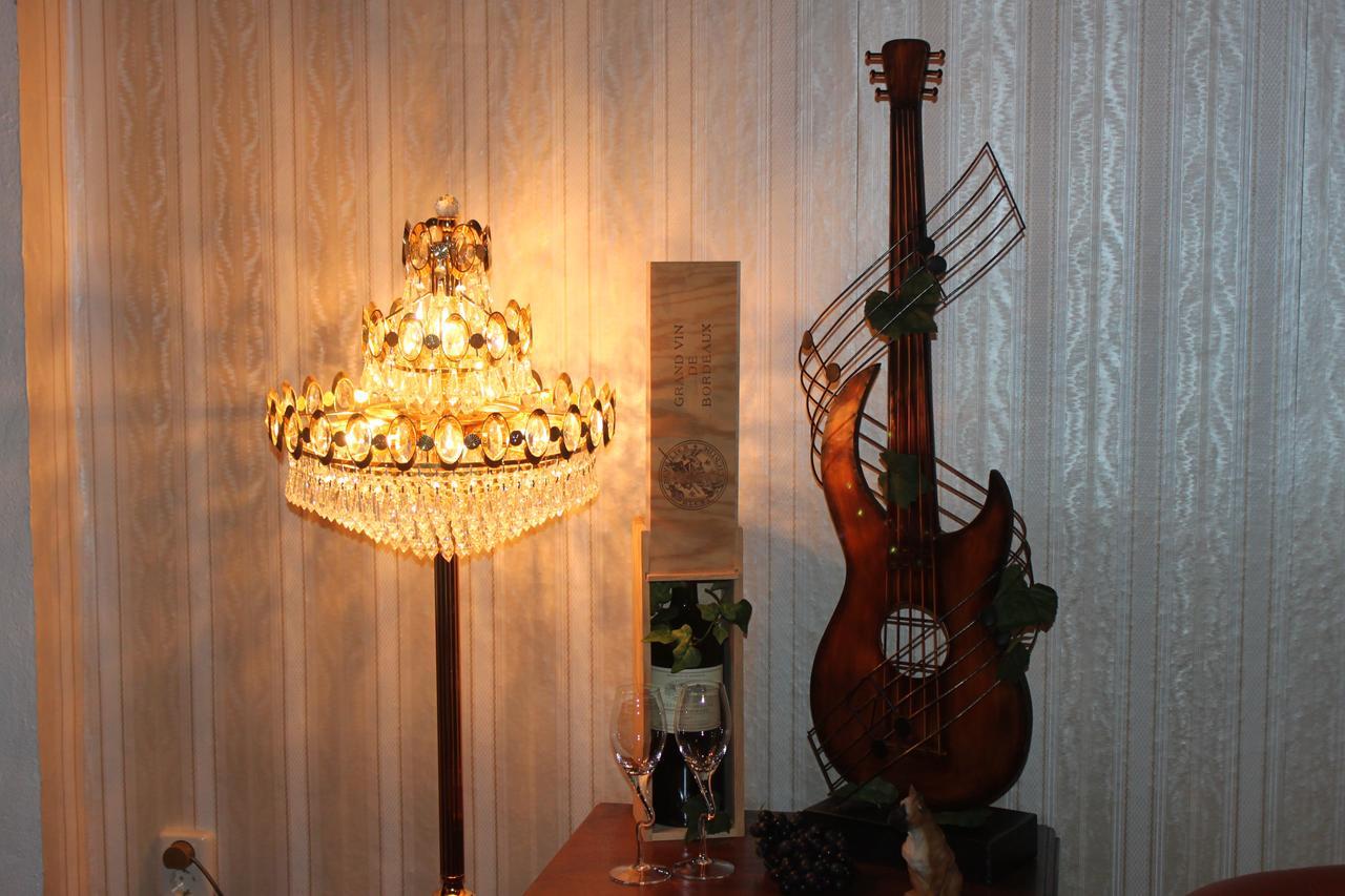 Pension Und Restaurant Die Burg Ehrenfriedersdorf Экстерьер фото